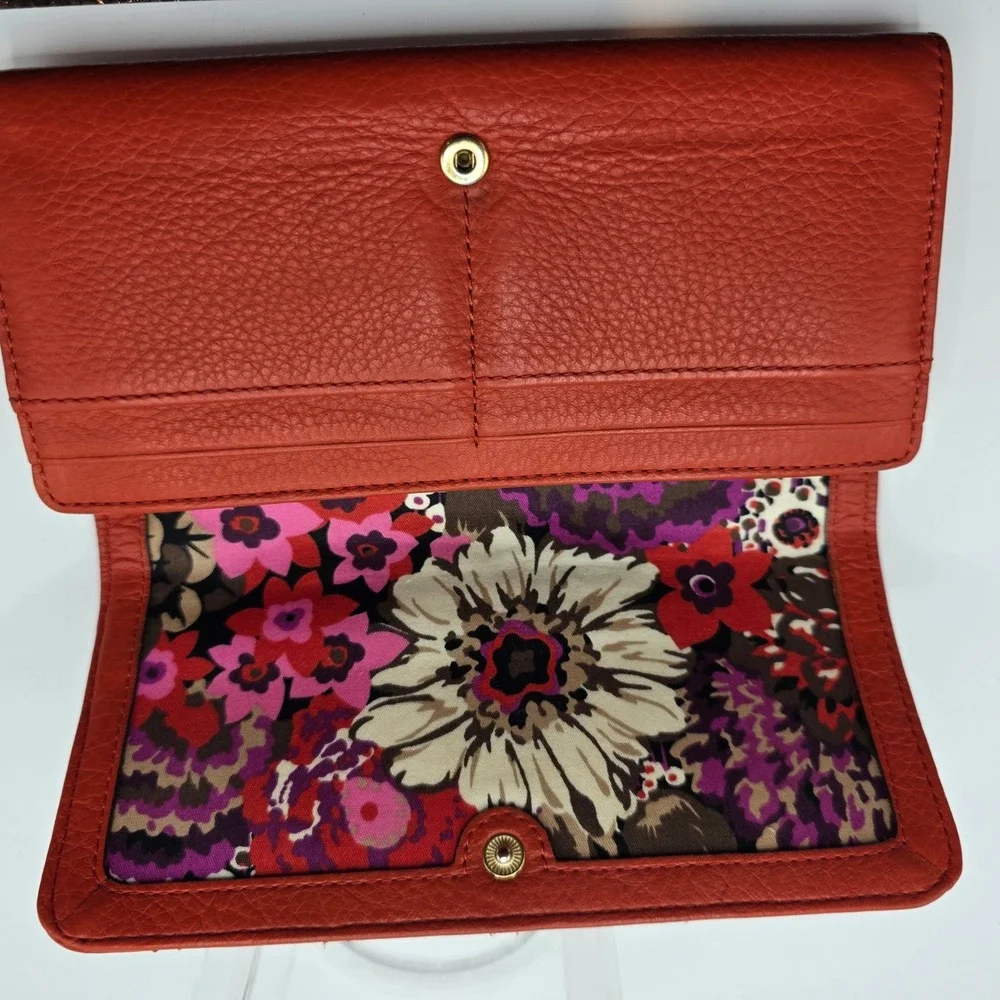 Vera Bradley Orange Quilted Leather Trifold Wallet Floral Interior Snap Closure - Picture 4 of 10
